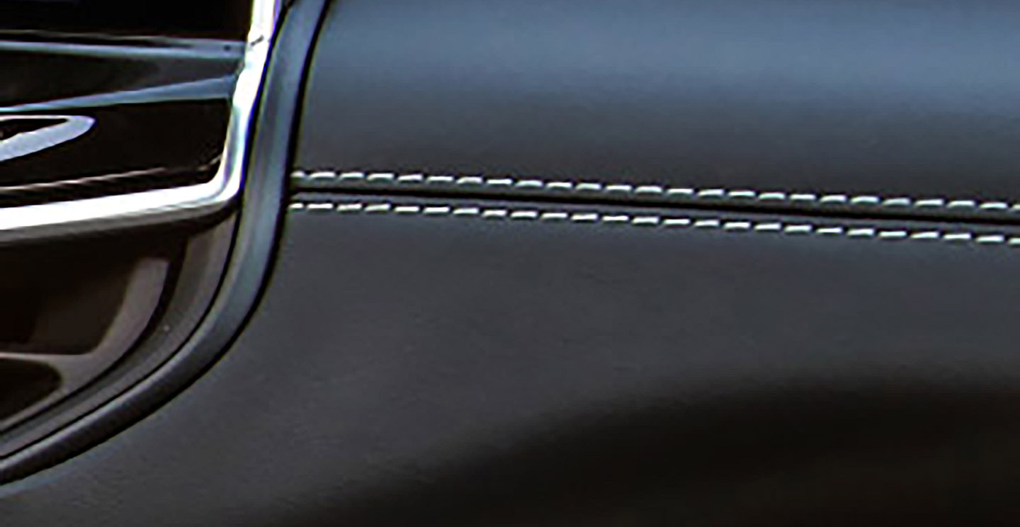 /content/dam/jeep/crossmarket/compass-reshuffle/mhev/07-interior/Jeep-Compass-e-hybrid-Model-Page-Reshuffle-Interior-3-1440x745-MY23-June-2023.png